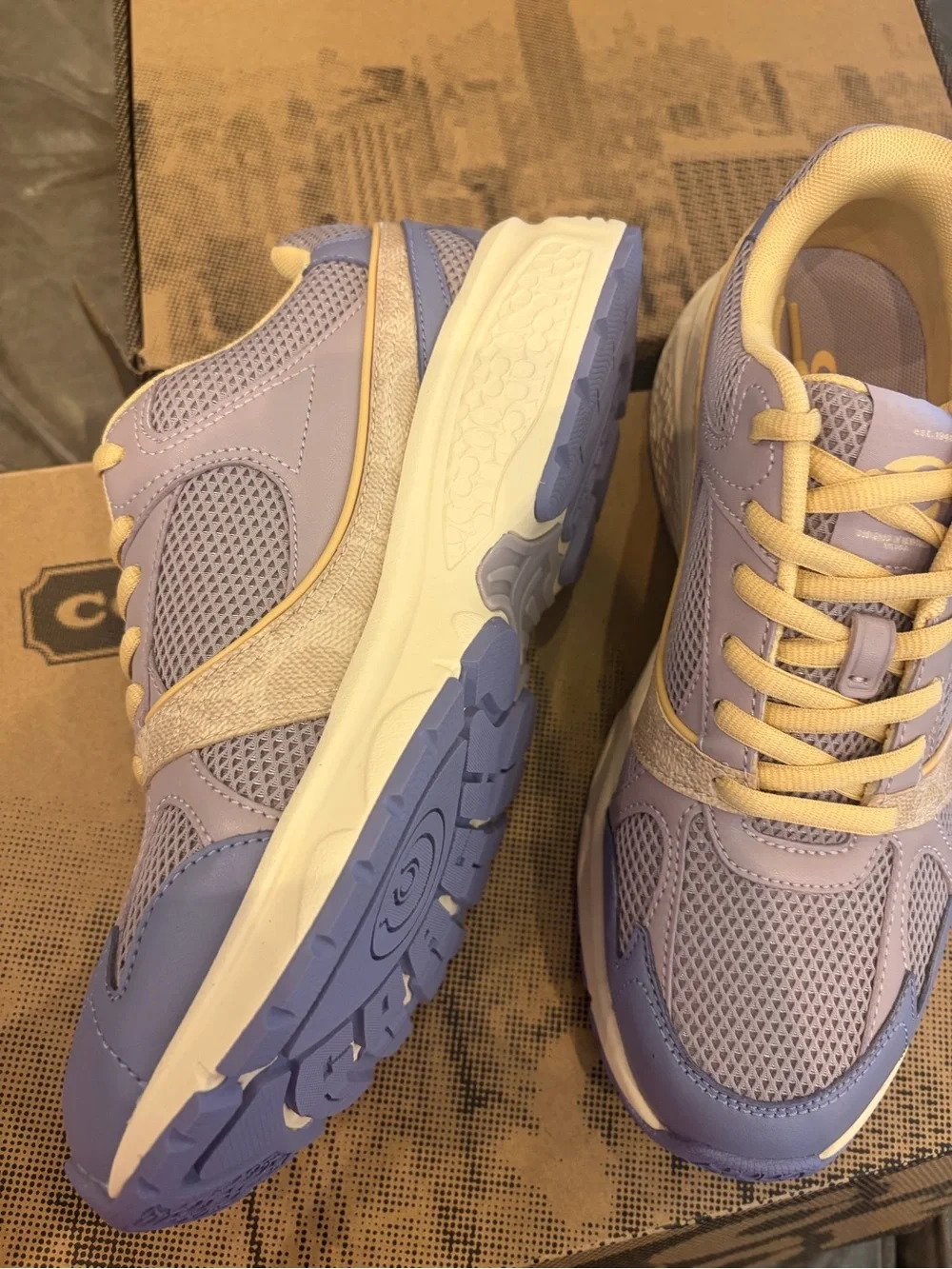 NEW Coach woman Sport Sneaker Wisteria/Blue Lavender CEE71 US Size 9.5